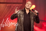 Pastor Brian Houston é fundador da Hillsong na Austrália e a denominação já tem inaugurado sedes em diversos países, inclusive no Brasil. (Foto: Hillsong)