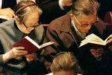 A decisão de remover as Bíblias das livrarias despertou preocupação entre cristãos chineses. (Foto: AP Photo)