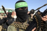 Terrorista do Hamas. (Foto: yenisafak.com)