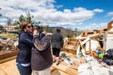 Um tornado do tipo EF-3 arruinou cerca de 26 casas em Elon, Virginia, EUA. (Foto: Facebook)