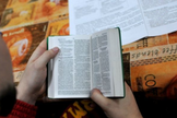 Atualmente, Evgeny serve como pastor de uma igreja não registrada. (Foto: Reprodução).