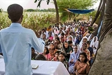 O pastor Mirian lidera uma igreja no Quirguistão, composta por muitos membros que deixaram o islamismo para abraçar o cristianismo. (Foto: Reprodução).