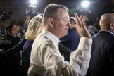Pastor Andrew Brunson no Aeroporto Internacional de Izmir, após ser libertado de prisão na Turquia. (Foto: Chris McGrath/Getty Images)
