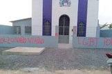 A Assembleia de Deus em Bonança (PE) foi vandalizado com pichações. (Foto: Reprodução/Facebook)