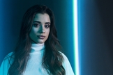 A artista conta que o single foi rapidamente finalizado e, musicalmente, revela sua identidade de forma singular. (Foto: Divulgação).