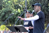 Walter Roye continua pregando e evangelizando próximo às clínicas de aborto dos EUA. (Imagem: YouTube - Reprodução)