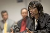Janet Boynes é escritora e líder de um ministério que estimula igrejas a alcançarem homossexuais com o evangelismo. (Foto: Reprodução)