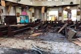 Soldado dentro de uma catedral católica em Jolo, capital da província de Sulu, no sul das Filipinas. (Foto: AP)