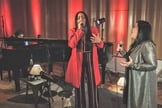 Mitt Ramos gravou o single "Espírito Santo / Santo Espírito" com sua mãe. (Foto: Divulgação)
