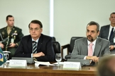 O presidente Jair Bolsonaro e o novo ministro da Educação, Abraham Weintraub. (Foto: Casa Civil/PR)