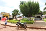 Praça principal de São Pedro dos Crentes, no Maranhão. (Foto: Fábio Zanini/Folhapress)