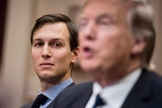 Jared Kushner e o presidente Donald Trump em uma reunião na Casa Branca. (Foto: Jabin Botsford/The Washington Post/Getty Images)