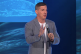 Pastor Craig Groeschel é líder da igreja Life.Church, em Oklahoma. (Imagem: Youtube / Reprodução)