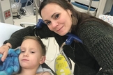 Titus Everett, de 6 anos, sobreviveu após ser atingido e esmagado por um veículo. (Foto: Reprodução/Facebook)