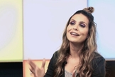 Aline Barros está lançando o projeto "Deezer Sessions", gravado ao vivo. (Imagem: Youtube / Reprodução)