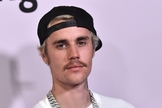 Justin Bieber falou sobre como tem experimentado mais da graça de Deus. (Foto: Elite Daily)