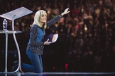 Beth Moore é evangelista, autora e se dedica a apoiar vítimas de abuso sexual. (Foto: SBC)