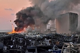A explosão originada na região do porto de Beirute atingiu e destruiu o que encontrou em um raio de 10 quilômetros. (Imagem: CNN)