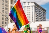 Estabelecimentos de Salvador que impedirem beijo gay podem receber multas de até R$ 100 mil. (Foto: Shutterstock)