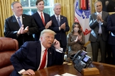 Presidente americano Donald Trump em ligação com o primeiro-ministro de Israel, Benjamin Netanyahu, na Casa Branca, em 23 de outubro de 2020. (Foto: Win McNamee/Getty Images/AFP)