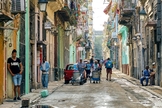 Cubanos votam em referendo "Código das famílias". (Pedro Szekely/Wikimedia Commons)