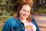 Chrissy e seu namorado Bradley falam sobre a importância da oração. (Foto: Reprodução/Instagram/Chrissy Metz)