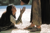 Cena de Maria Madalena e Jesus no filme ‘A Paixão de Cristo’. (Foto: Reprodução/20th Century Fox)