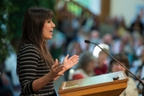 Naghmeh, esposa do pastor Saeed Abedini, preso no Irã por sua fé há quatro anos. (Foto: Samaritan Purse)