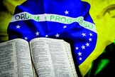 Quando elegemos nossos representantes, devemos levar em consideração as suas posições sobre aquilo que a Palavra de Deus estabelece. (Imagem: Oseias 4:6)