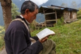 Mais de 1,5 bilhão de pessoas em todo o mundo não têm a Bíblia em seu idioma. (Foto: Wycliffe Bible Translators)