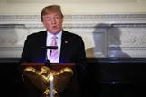 Presidente Donald Trump discursa no jantar do Dia Nacional de Oração na Casa Branca. (Foto: AP Photo/Manuel Balce Ceneta) 