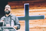 Pastor Luciano Subirá em conferência na Igreja Apostólica Restaurando Nações, no Japão. (Foto: IARN Japan)
