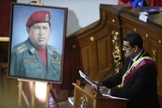 O presidente da Venezuela, Nicolás Maduro, fala diante da Assembléia Constituinte, em Caracas. (Foto: AFP/Federico Parra)