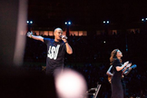 Pastor Felipe Parente ao lado da cantora Priscilla Alcantara, no ASU 2018. (Foto: Reprodução/ASU)