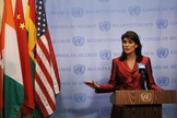Nikki Haley em discurso na Casa Branca após renunciar o cargo de embaixadora dos EUA na ONU. (Foto: Cable News Network)