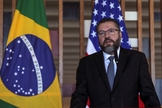 Ministro das Relações Exteriores, Ernesto Araújo, destaca aproximação com EUA e Israel. (Foto: EFE/Antonio Lacerda)