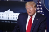 Trump falou com a mídia na Casa Branca, na última sexta-feira, sobre seu pedido que as igrejas sejam reabertas. (Foto: AP Photo/Alex Brandon) 