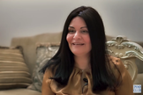 Iliana Soltani passou anos acreditando que era uma verdadeira bruxa. (Foto: The 700 Club)