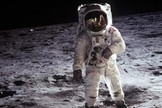 “Torah On The Moon (TOTM)” se destina a levar à lua um rolo da Bíblia Hebraica.