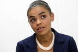 Marina Silva atuou por dois mandatos como senadora e tem se destacado por seus 30 anos de luta em defesa do meio ambiente e conscientização sobre sustentabilidade. Foi também ordenada missionária da Assembleia de Deus e congrega na sede de Brasília.