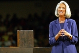Anne Graham Lotz é filha do grande evangelista Billly Graham e tem seguido o ministério do pai, pregando em igrejas e também como escritora, com 11 livros publicados.