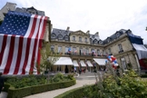 Residência do embaixador dos EUA na França recebeu decoração especial para o Dia da Independência em 2014