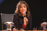 Iris Abravanel fala sobre a próxima novela do SBT em evento de apresentação.