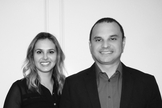 Pastores Glauber e Priscila Alencar irão liderar os cultos em língua portuguesa da igreja Life Central, em Plano, Texas (Foto: Divulgação)