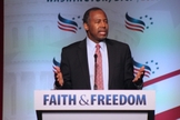 O ex-candidato à presidência dos EUA, Ben Carson, falou aos cristãos sobre compaixão aos homossexuais durante o evento “2016 Faith & Freedom Coalition's”. (Foto: The Christian Post/Samuel Smith)
