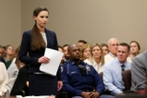 Rachael Denhollander é uma das 150 mulheres abusadas pelo Dr. Larry Nassar. (Foto: Jeff Kowalsky/Agence France-Presse/Getty Images)