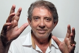 Apesar da enxurrada de acusações, João de Deus se diz inocente. (Foto: Reprodução/IstoÉ)