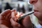 Brasil: Pauta sobre a liberação de porte e uso recreativo da maconha volta ao STF em 2019. (Foto: Reprodução)