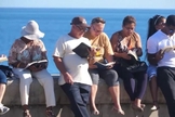 Cristãos cubanos se reúnem para a leitura anual da Bíblia em 'Malecón'. (Foto: Divulgação/GNA)