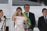 Primeira-dama Michelle Bolsonaro discursa no parlatório como parte da programação da posse presidencial. (Foto: Marcelo Camargo/Agência Brasil)